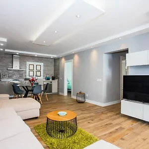  Apartment Eslanzarote Playa Honda Sunset, Super Wifi, Sat Tv